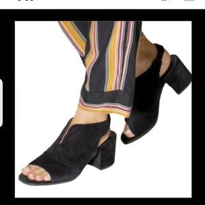 Black corduroy sandals